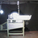 mesin-potong-kerupuk-model-hasil-potongan-keluar-ke-samping